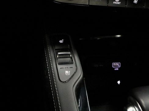 Used 2022 Kia Telluride EX w/ EX Premium Package image 5