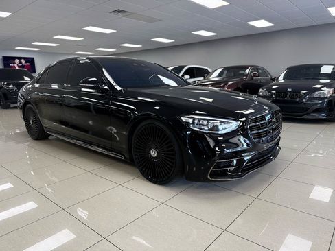 Used 2023 Mercedes-Benz S 500 4MATIC image 2