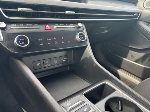Used 2026 Hyundai Sonata Blue FWD image 39