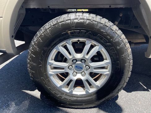 Used 2017 Ford F150 Lariat AWD/4WD image 11