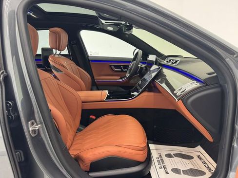 Used 2025 Mercedes-Benz S 63 AMG S image 16