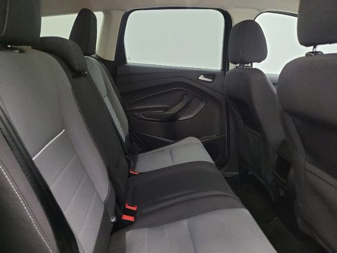Used 2015 Ford Escape SE image 19