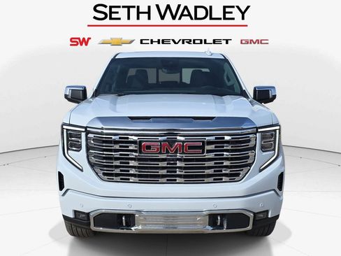 New 2026 GMC Sierra 1500 Denali w/ Denali Reserve Package AWD/4WD image 2
