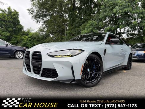 Used 2022 BMW M4 Coupe w/ Executive Package RWD image 2