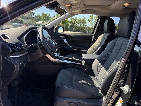 New 2025 Mitsubishi Eclipse Cross SE image 13