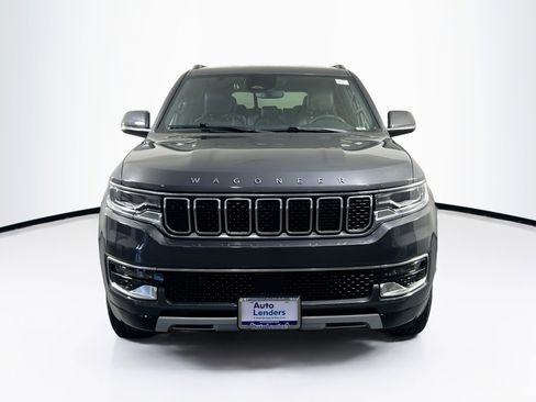 Used 2022 Jeep Wagoneer Series II AWD/4WD image 2
