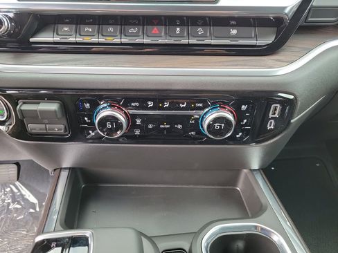 New 2026 GMC Sierra 1500 SLT w/ SLT Premium Plus Package AWD/4WD image 28