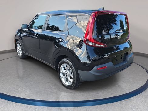 Used 2020 Kia Soul S FWD image 6