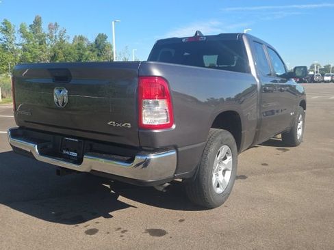 Used 2023 RAM 1500 Big Horn AWD/4WD image 7