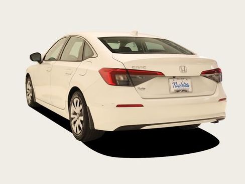 Used 2022 Honda Civic LX image 8