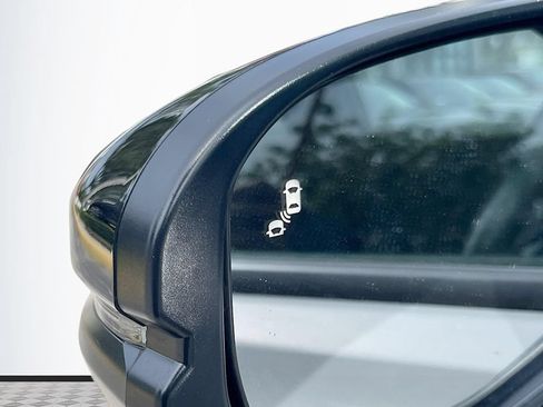 Used 2024 Honda HR-V Sport image 25