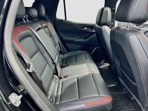 Used 2025 Chevrolet Equinox RS w/ Safety and Technology Package FWD image 24