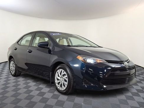 Used 2018 Toyota Corolla LE FWD image 1