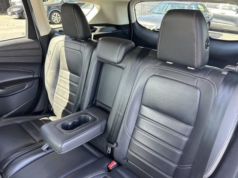 Used 2019 Ford Escape SEL image 19