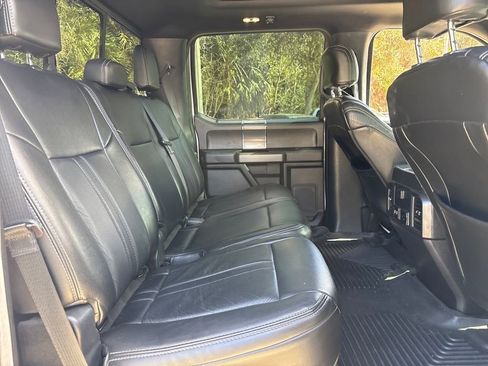 Used 2019 Ford F150 XLT w/ Equipment Group 302A Luxury image 31