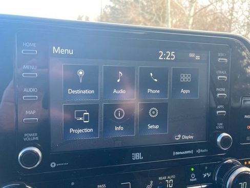 Used 2022 Toyota Highlander Limited image 35