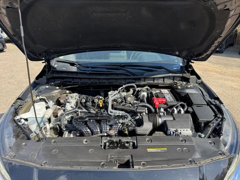 Used 2025 Nissan Altima 2.5 SV image 28