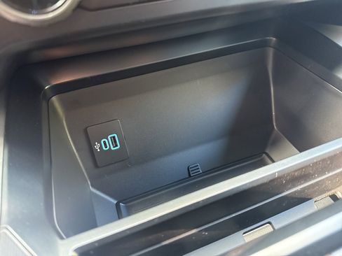 New 2026 Ford F250 XLT w/ XLT Premium Package image 37