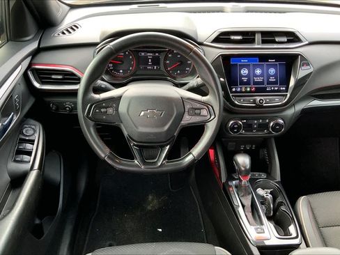 Used 2021 Chevrolet TrailBlazer RS w/ Convenience Package FWD image 6