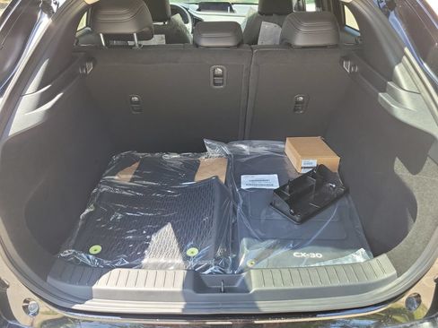 New 2026 MAZDA CX-30 AWD 2.5 S w/ Select Sport Pkg image 9