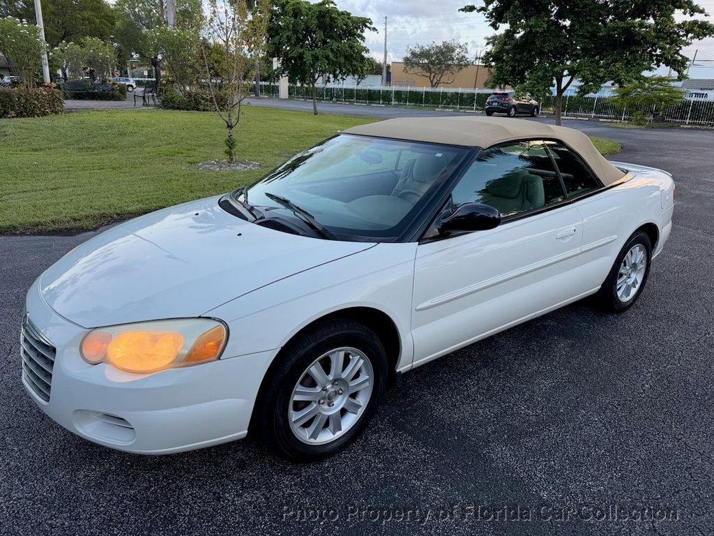 Used 2004 Chrysler Sebring GTC FWD image 25