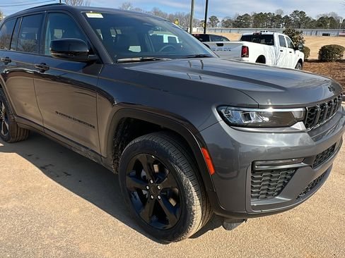 New 2026 Jeep Grand Cherokee Limited image 5