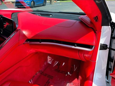 Used 2024 Chevrolet Corvette Stingray Premium Cpe w/ Battery Protection Package RWD image 26