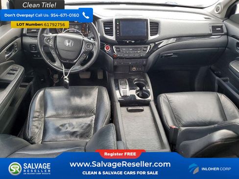 Used 2016 Honda Pilot Touring image 11