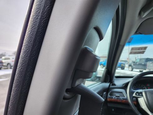 Used 2012 Honda Crosstour EX-L image 32