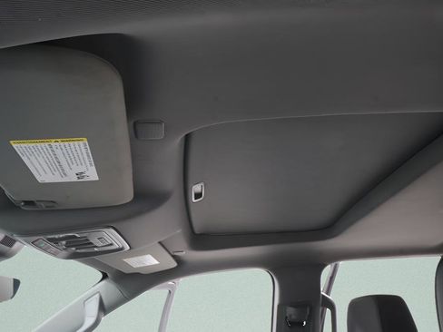 Used 2024 GMC Sierra 1500 Denali w/ Technology Package image 10