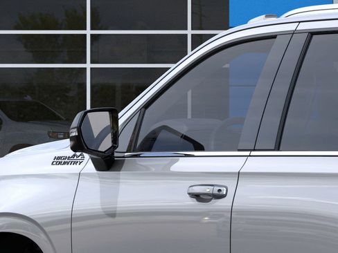 New 2026 Chevrolet Tahoe High Country image 12