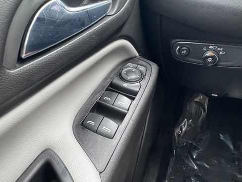 Used 2019 Chevrolet Equinox LT AWD/4WD image 34