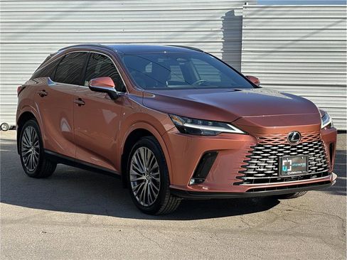 Used 2023 Lexus RX 350h image 8