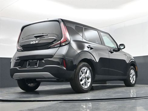 New 2025 Kia Soul LX image 27