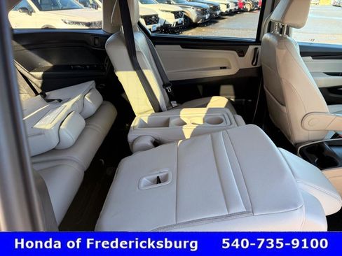 Certified 2025 Honda Odyssey EX-L image 42