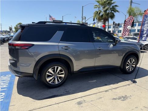 Used 2022 Nissan Pathfinder SL FWD image 59