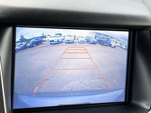 Used 2016 Chevrolet Tahoe LT image 12