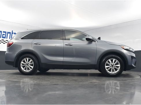 Used 2020 Kia Sorento LX w/ LX I4 Convenience Package AWD/4WD image 22