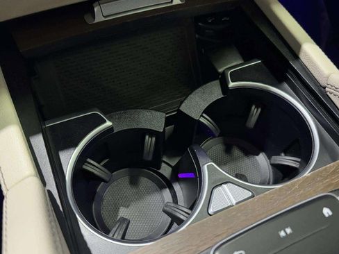 Used 2021 Mercedes-Benz GLE 350 4MATIC image 36