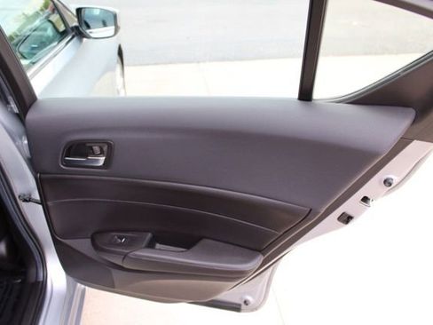 Used 2019 Acura ILX image 22