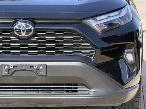 Used 2025 Toyota RAV4 XLE Premium FWD image 9