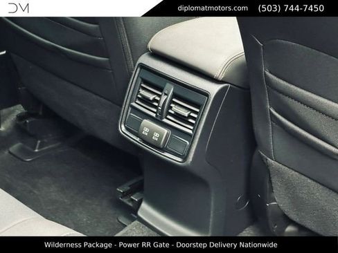 Used 2022 Subaru Forester Wilderness w/ Wilderness Package AWD/4WD image 22