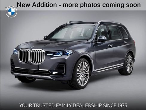 Used 2021 BMW X7 M50i w/ Dynamic Handling Package AWD/4WD image 1