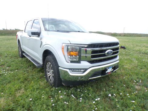 Used 2021 Ford F150 Lariat w/ Max Trailer Tow Package AWD/4WD image 2