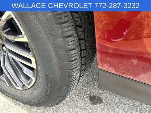 Used 2026 GMC Yukon XL Elevation AWD/4WD image 14