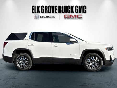Used 2023 GMC Acadia SLE FWD image 3