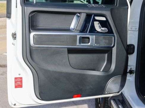 Used 2021 Mercedes-Benz G 550 w/ AMG Line image 11