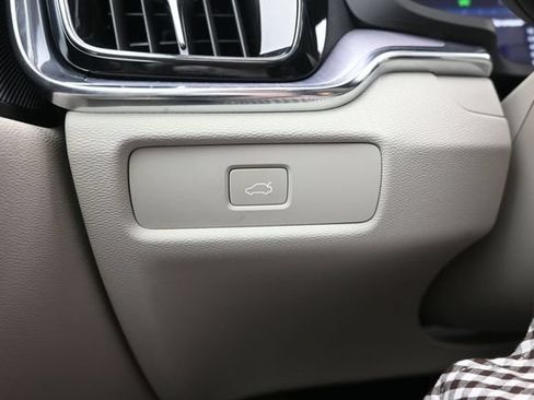Used 2023 Volvo S60 B5 Core w/ Climate Package FWD image 26