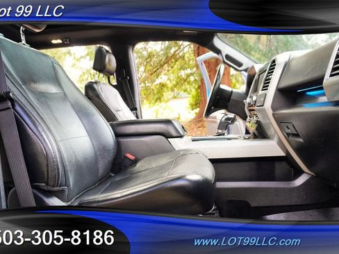 Used 2015 Ford F150 Lariat image 19