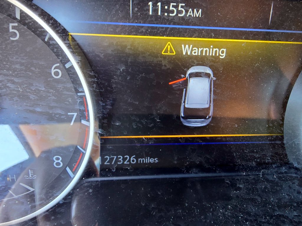 Used 2016 Nissan Murano SV w/ Premium Package FWD image 24